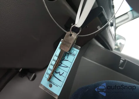 2008 Ford E-350 Super Duty Xl/Xlt from USA, damaged, VIN 1FBNE31L98DB05016